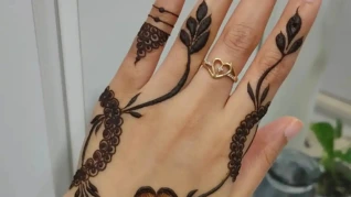 Simple Mehndi design